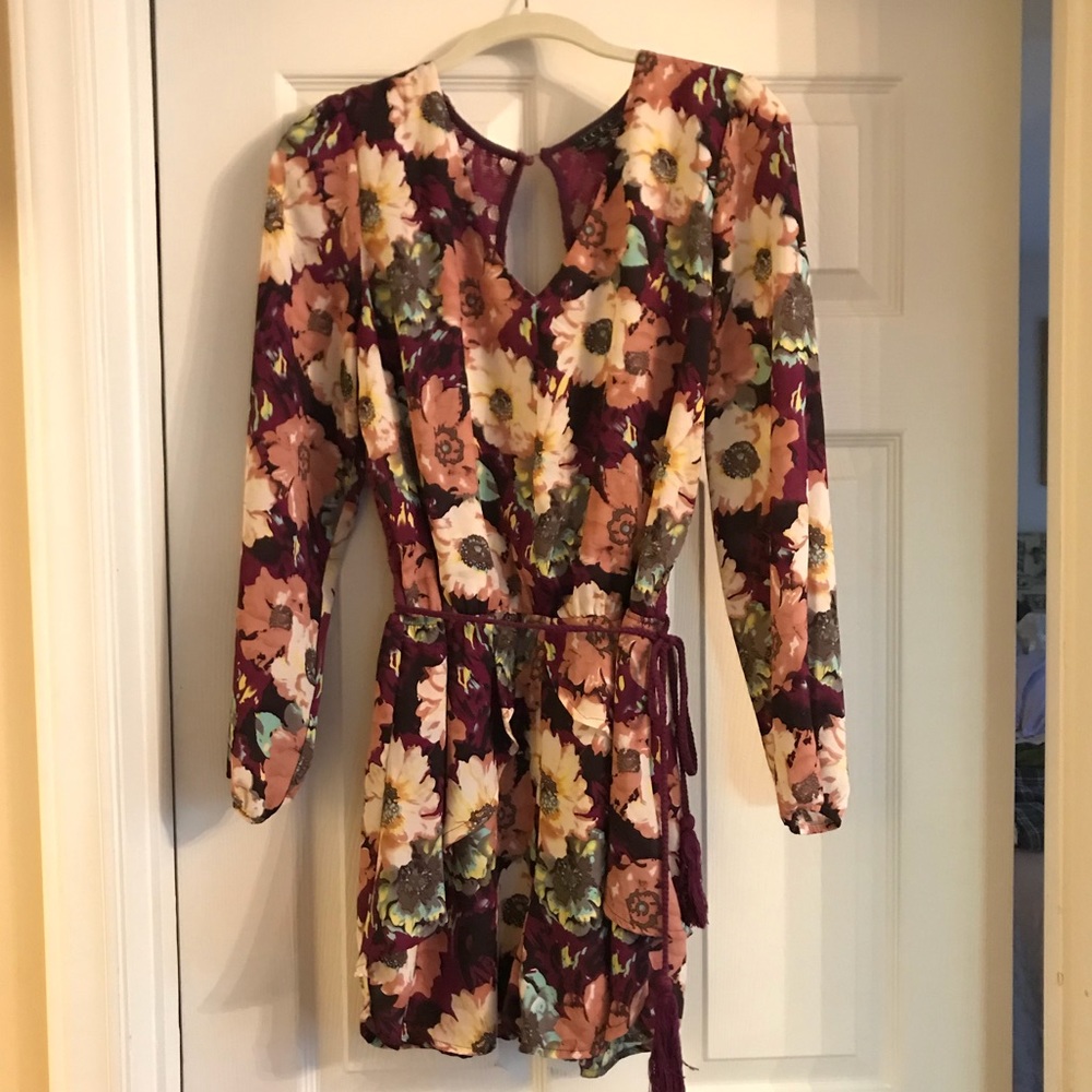 Floral romper with lace back